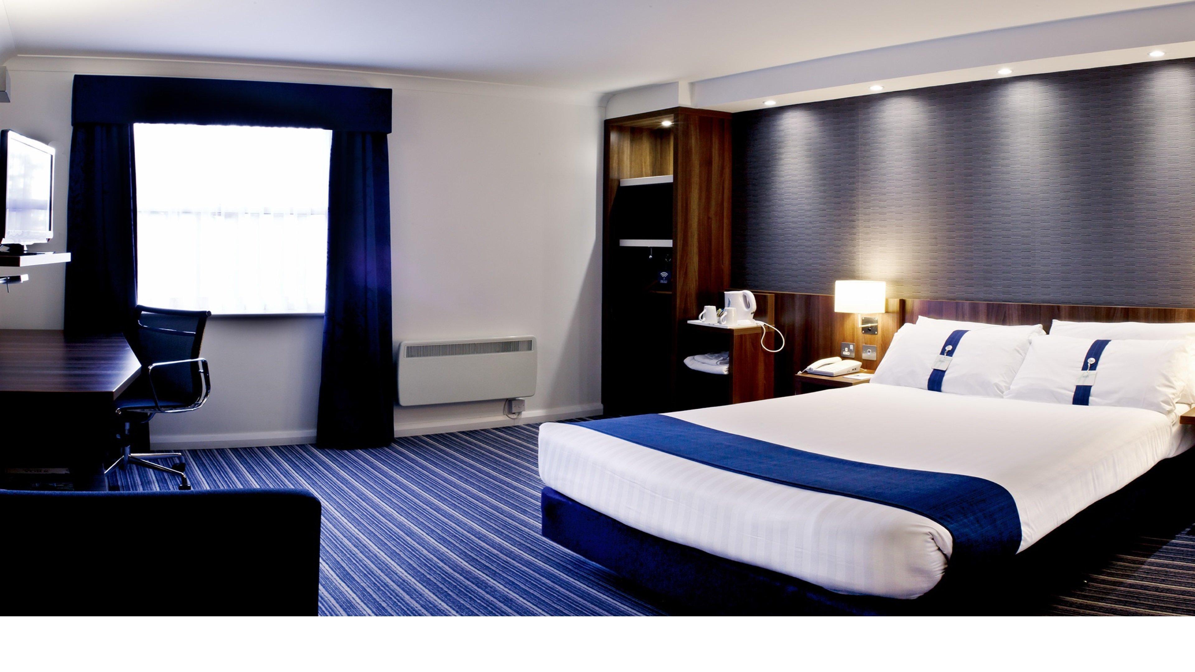 Holiday Inn Express Glenrothes By Ihg Esterno foto