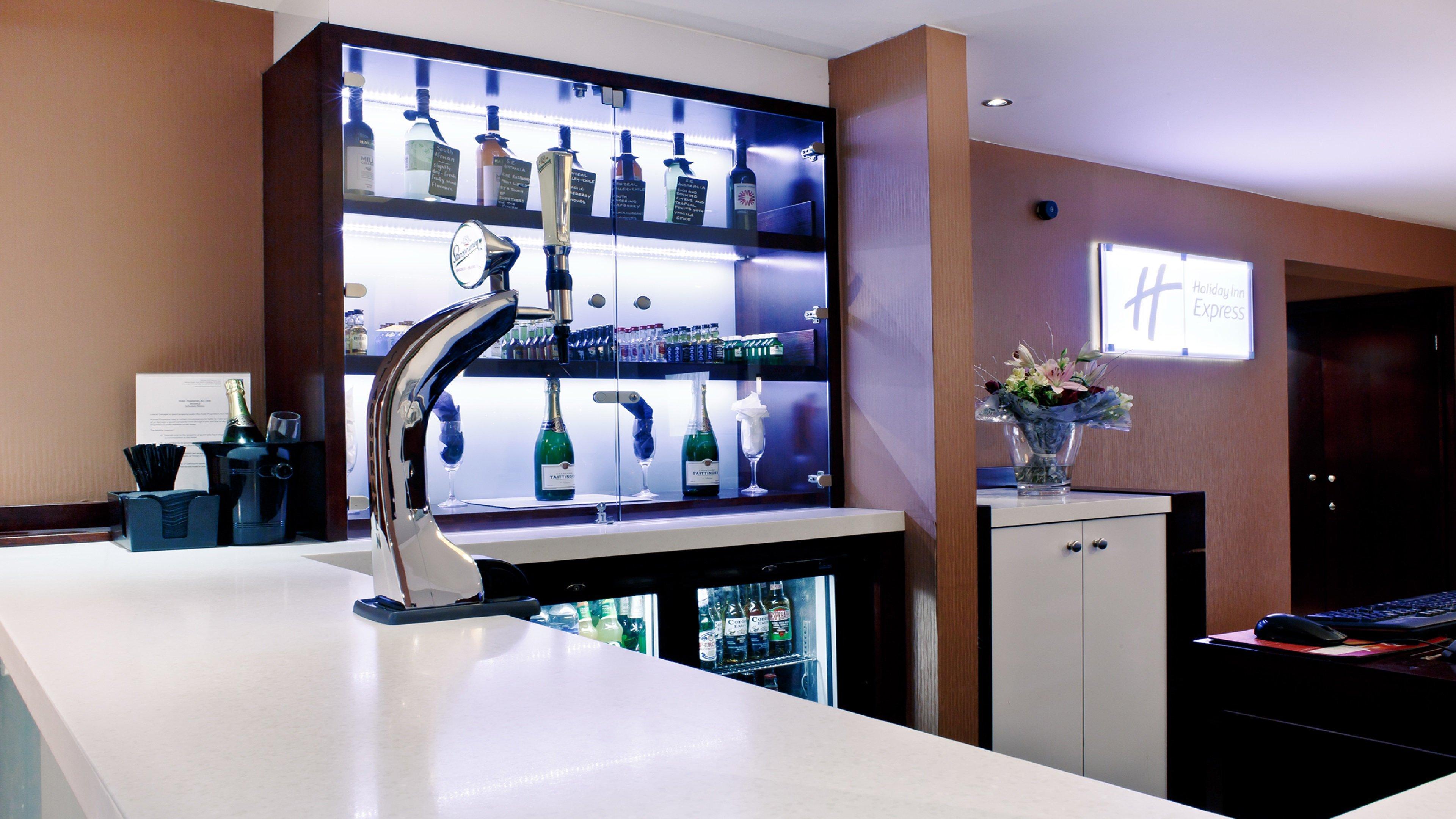 Holiday Inn Express Glenrothes By Ihg Esterno foto
